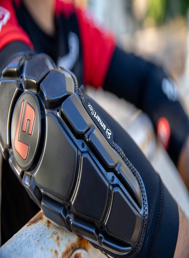 جي-فورم واقيات الكوع G-Form Pro-X3 - واقيات كوع لركوب الدراجات الجبلية للرياضيين - مريحة وجيدة التهوية - للركوب والرياضات الأخرى - أسود، مقاس صغير/متوسط للأطفال - Image 4